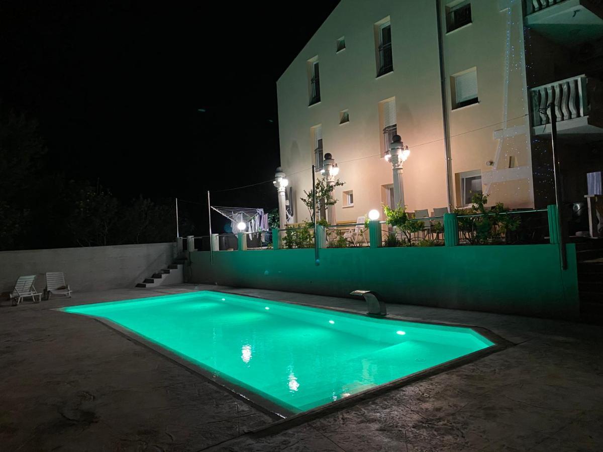 Apartmani Ivan V Relax Vodice Exteriör bild