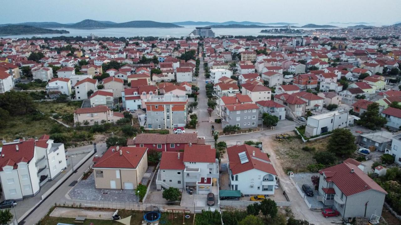 Apartmani Ivan V Relax Vodice Exteriör bild