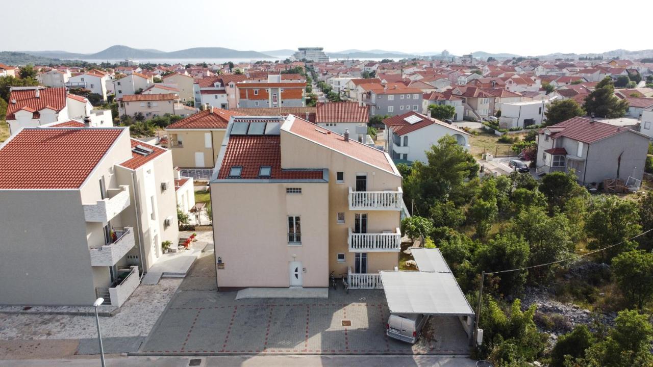 Apartmani Ivan V Relax Vodice Exteriör bild