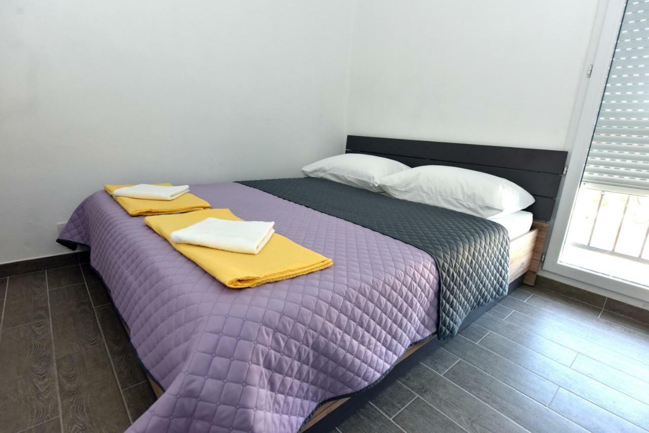 Apartmani Ivan V Relax Vodice Exteriör bild