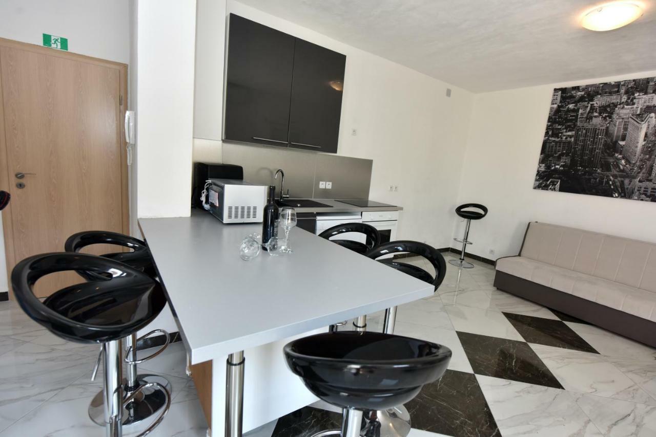 Apartmani Ivan V Relax Vodice Exteriör bild