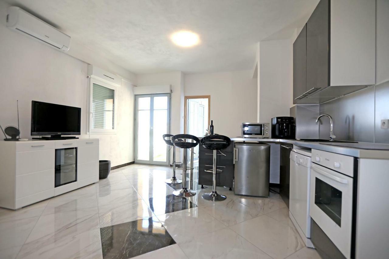 Apartmani Ivan V Relax Vodice Exteriör bild