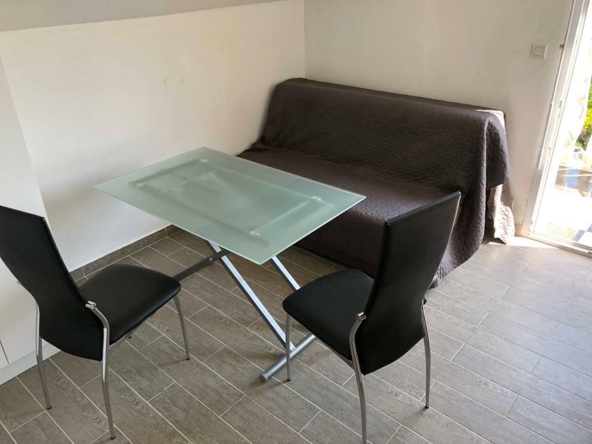 Apartmani Ivan V Relax Vodice Exteriör bild