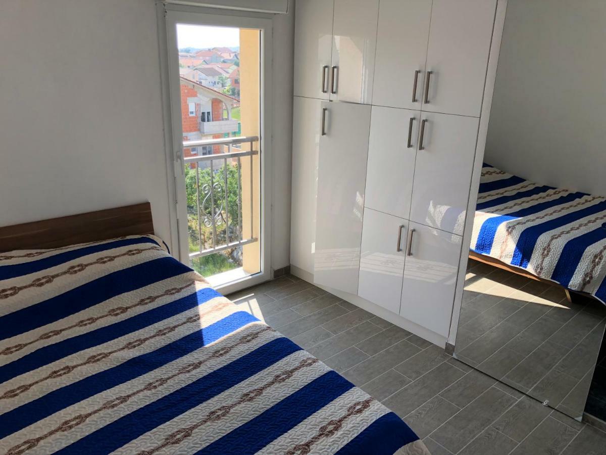 Apartmani Ivan V Relax Vodice Exteriör bild